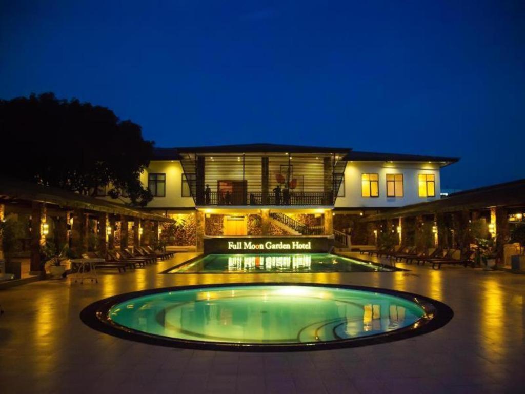 Full Moon Garden Hotel Negombo Extérieur photo