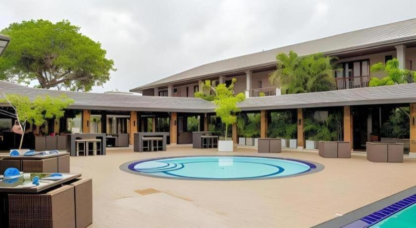 Full Moon Garden Hotel Negombo Extérieur photo